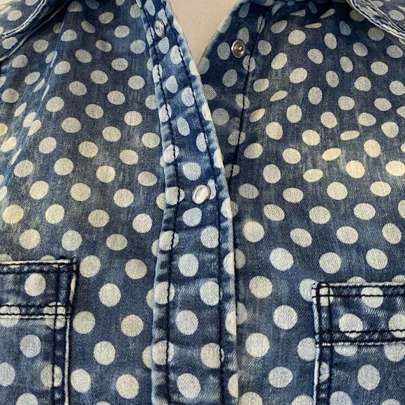 Guess Polka Dot Pearl Snap Button Front Denim Shirt SM Coastal Cowgirl Western - Picture 2 of 16